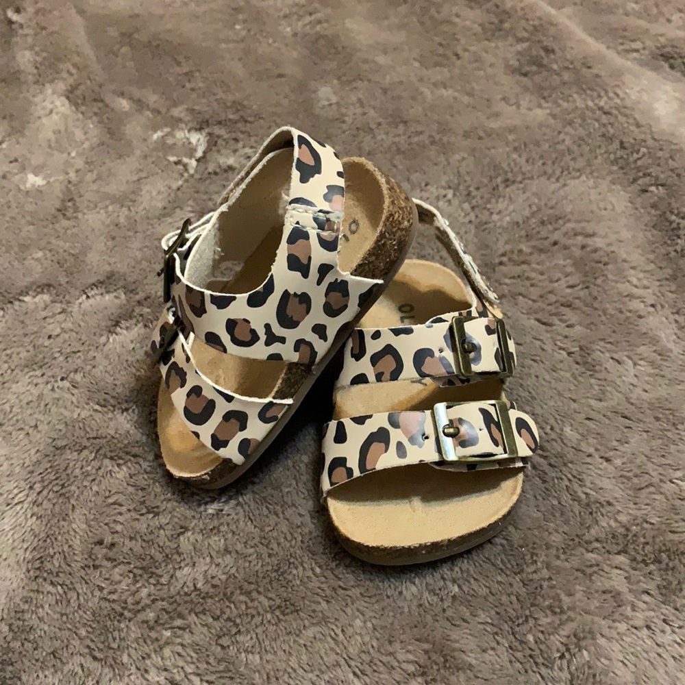 Leopard sandals